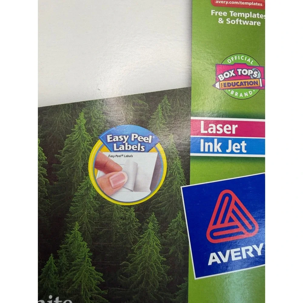 Avery ecofriendly white